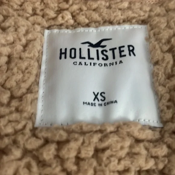 Hollister XS fleece zip up crop jacket - Picture 8 of 9